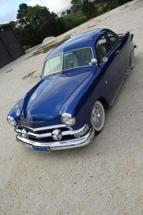 Ford Custom Club Coupe 1951