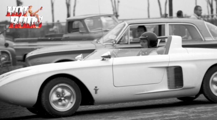 Ford inicia pré-venda do Mustang reverenciando lendário piloto da Fórmula 1